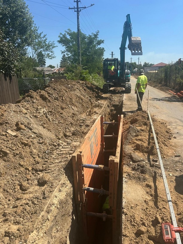 Str. Școlii – canalizare D250